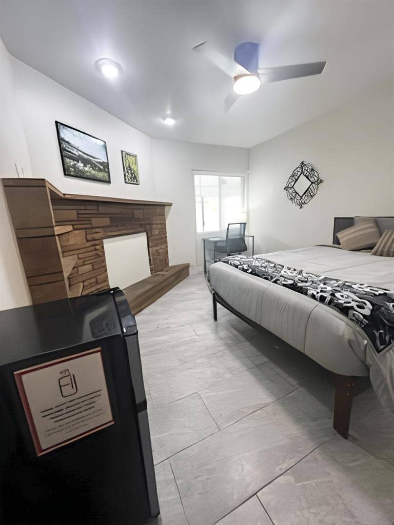 7 BR in Mesa