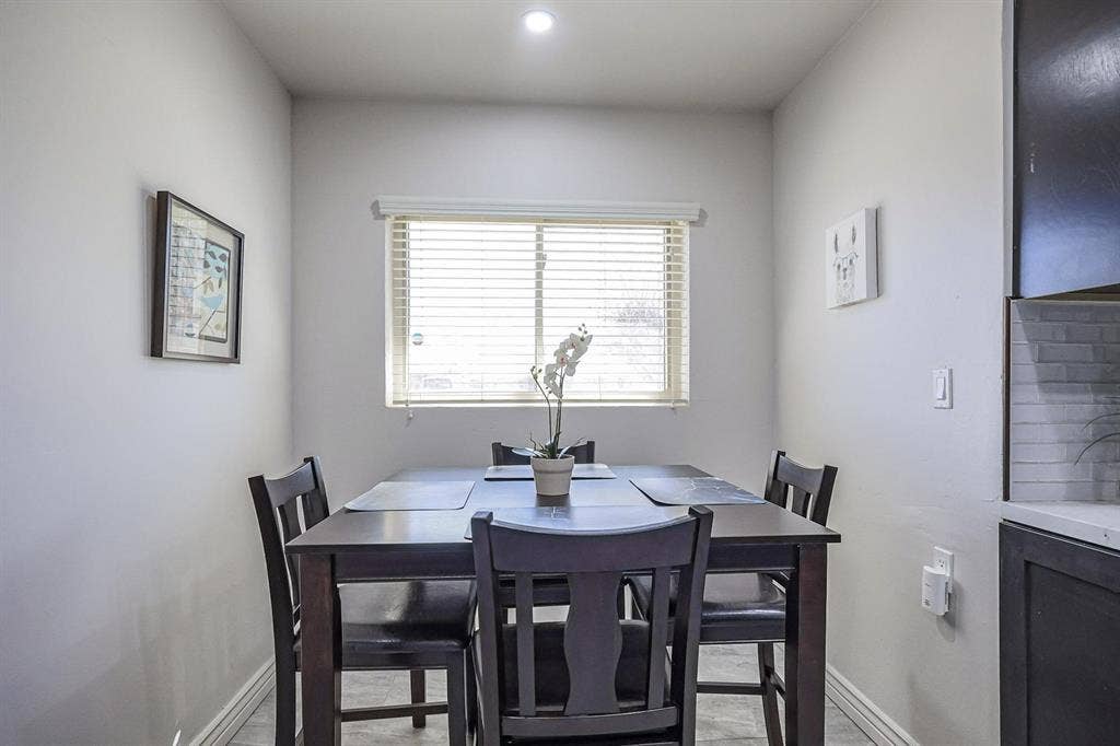 7 BR in Mesa