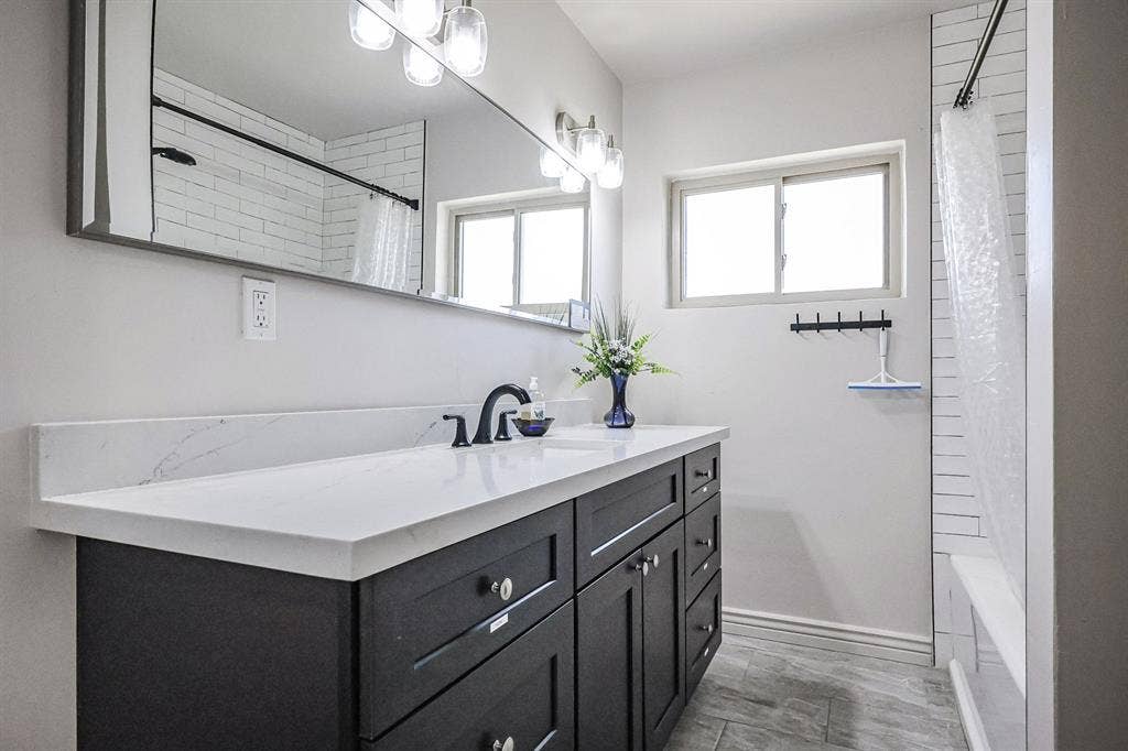 7 BR in Mesa