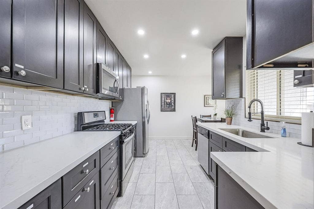 7 BR in Mesa
