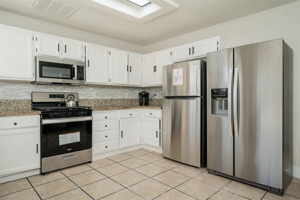 6 BR in Las Vegas