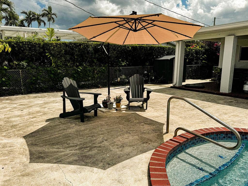 1 BR in Miami