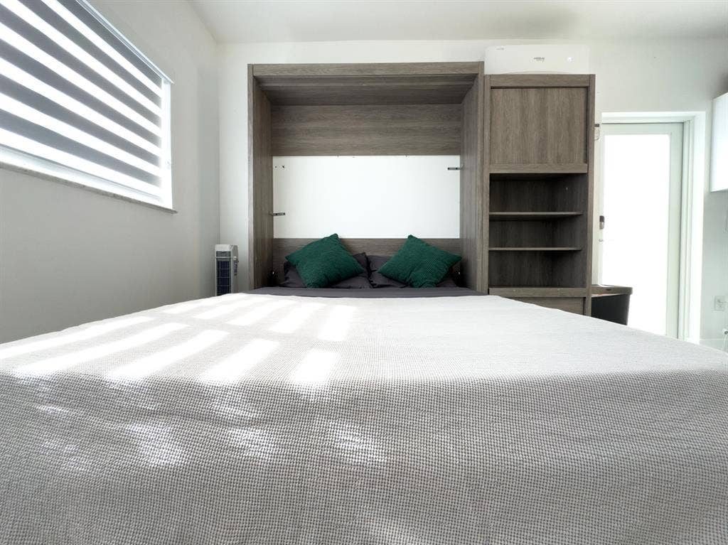 1 BR in Miami