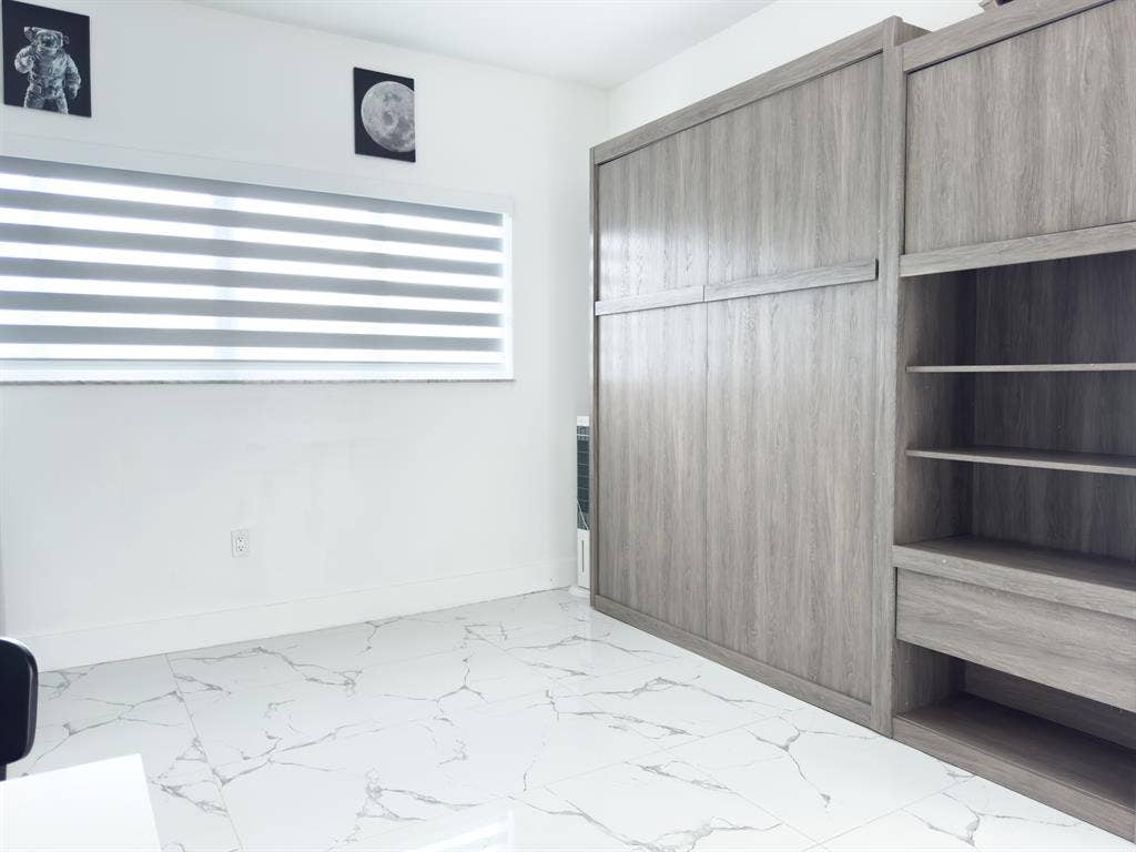 1 BR in Miami