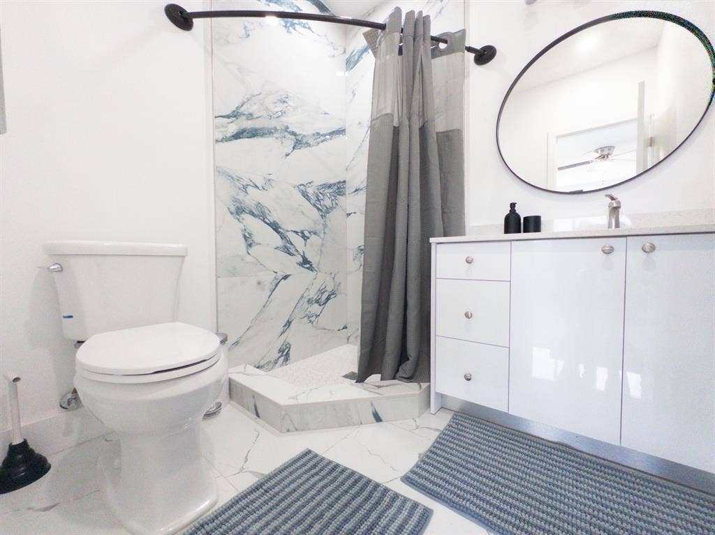 1 BR in Miami