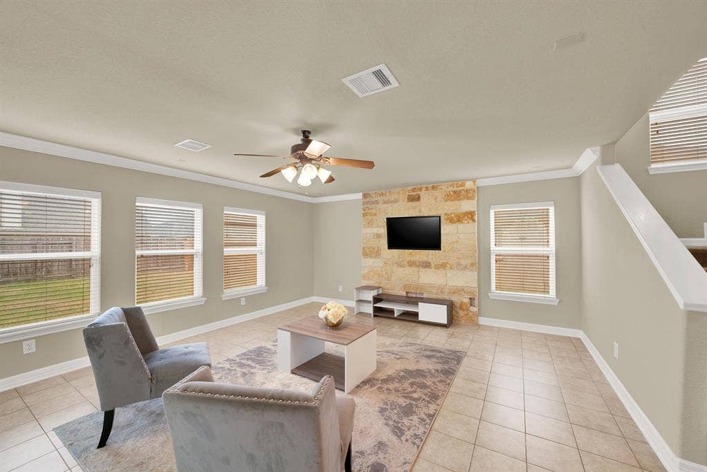 6 BR in Richmond
