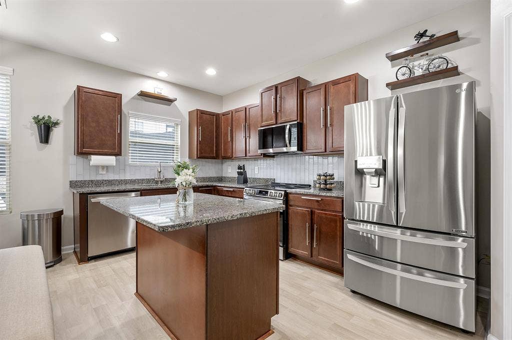 4 BR in Atlanta