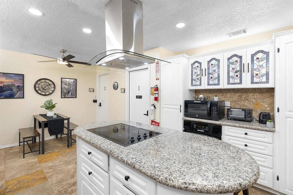 9 BR in Orlando