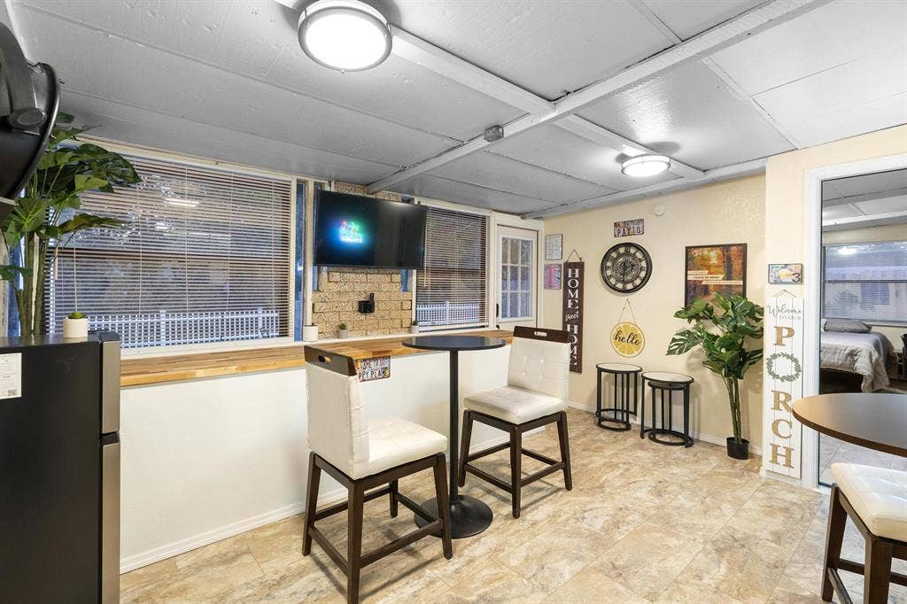 9 BR in Orlando