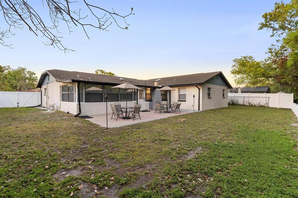 9 BR in Orlando