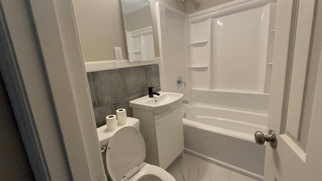 2 BR in Atlanta