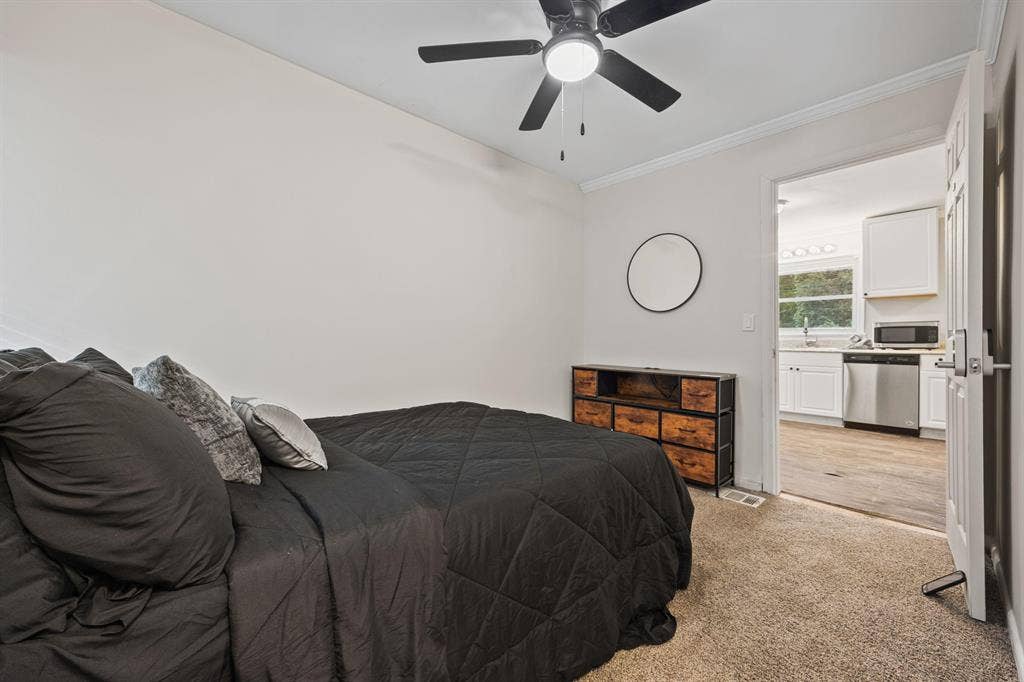 9 BR in Atlanta