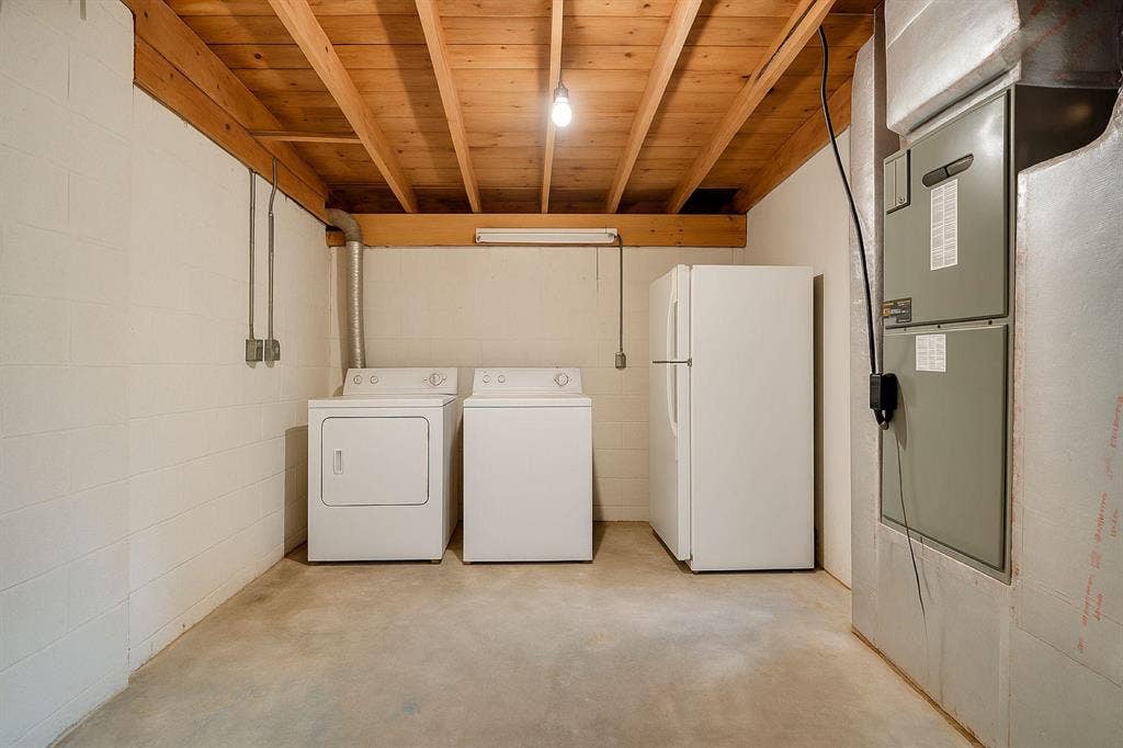 5 BR in Hudson
