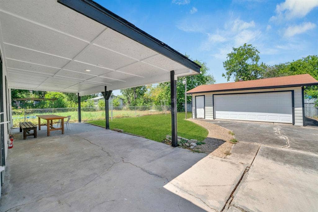 5 BR in San Antonio