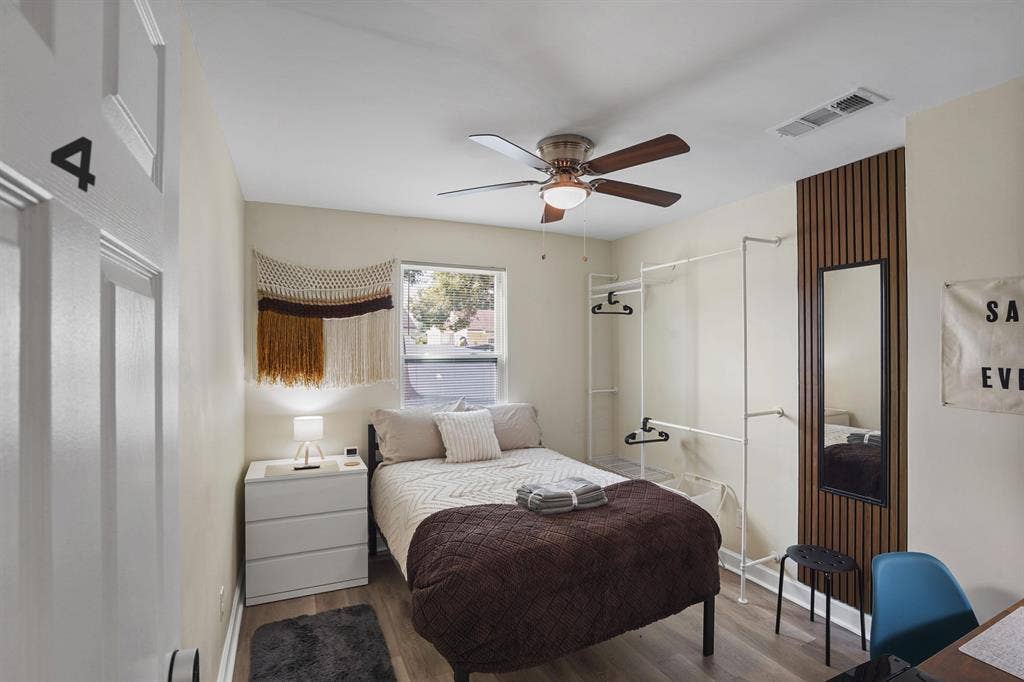 5 BR in Jacksonville