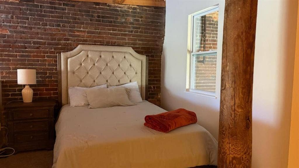 2 BR in Charlotte