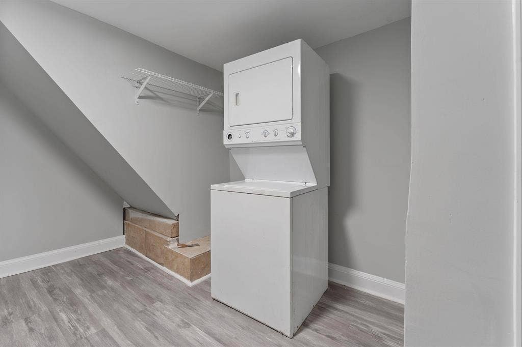 6 BR in Baltimore