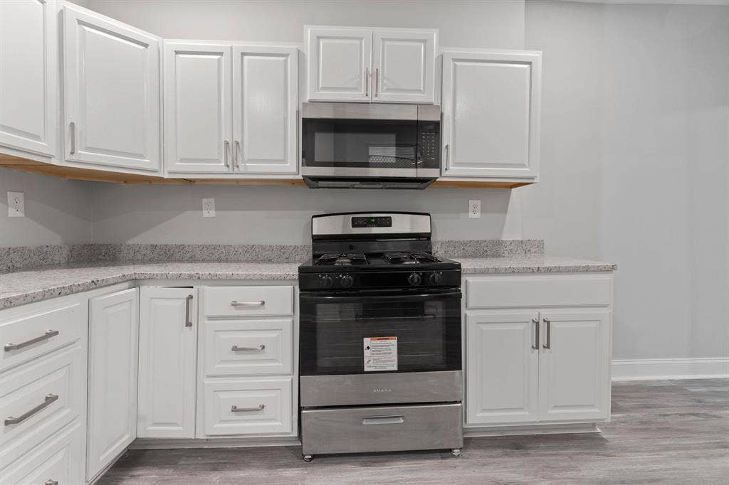 6 BR in Baltimore