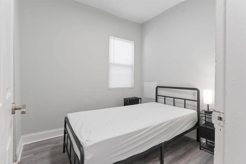 6 BR in Baltimore