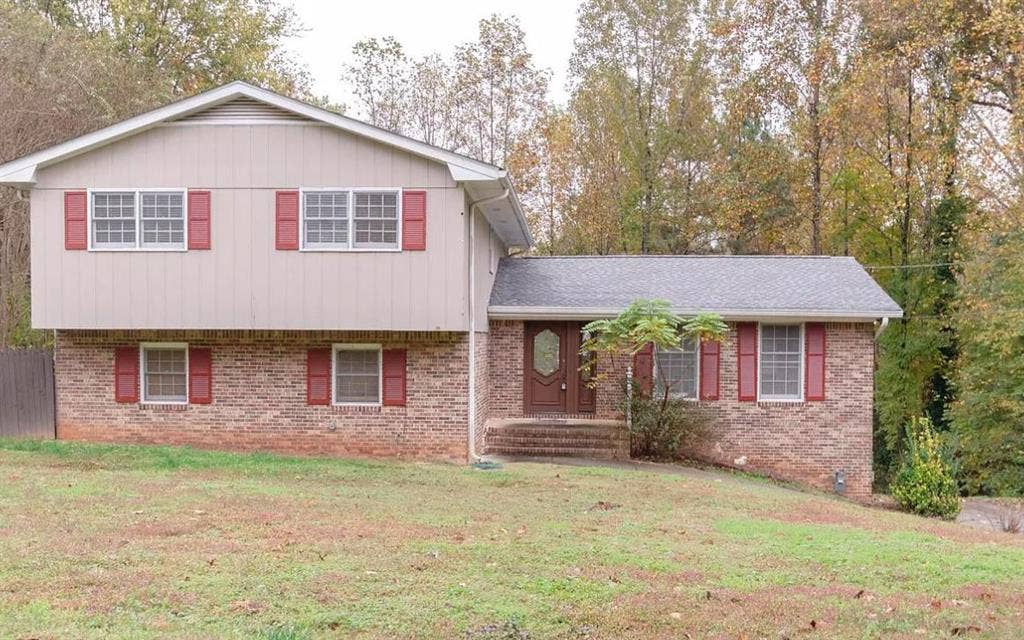 8 BR in Atlanta