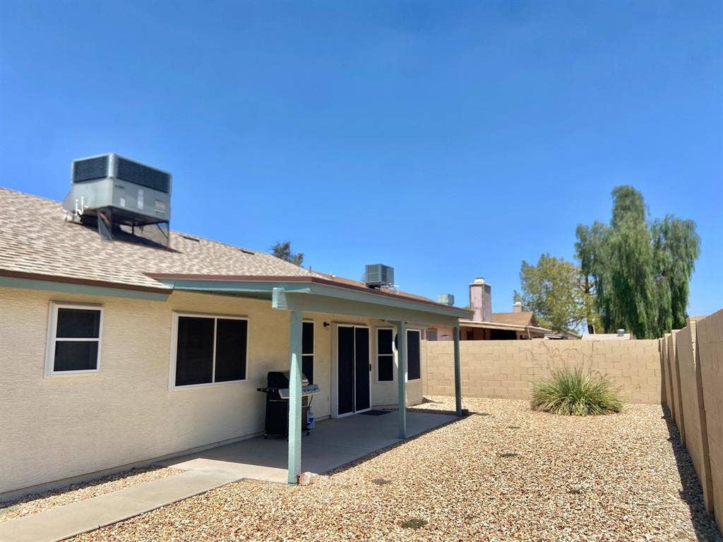 2 BR in Glendale