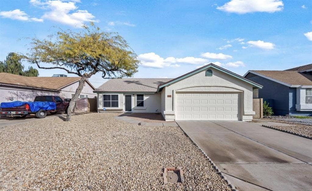 2 BR in Glendale