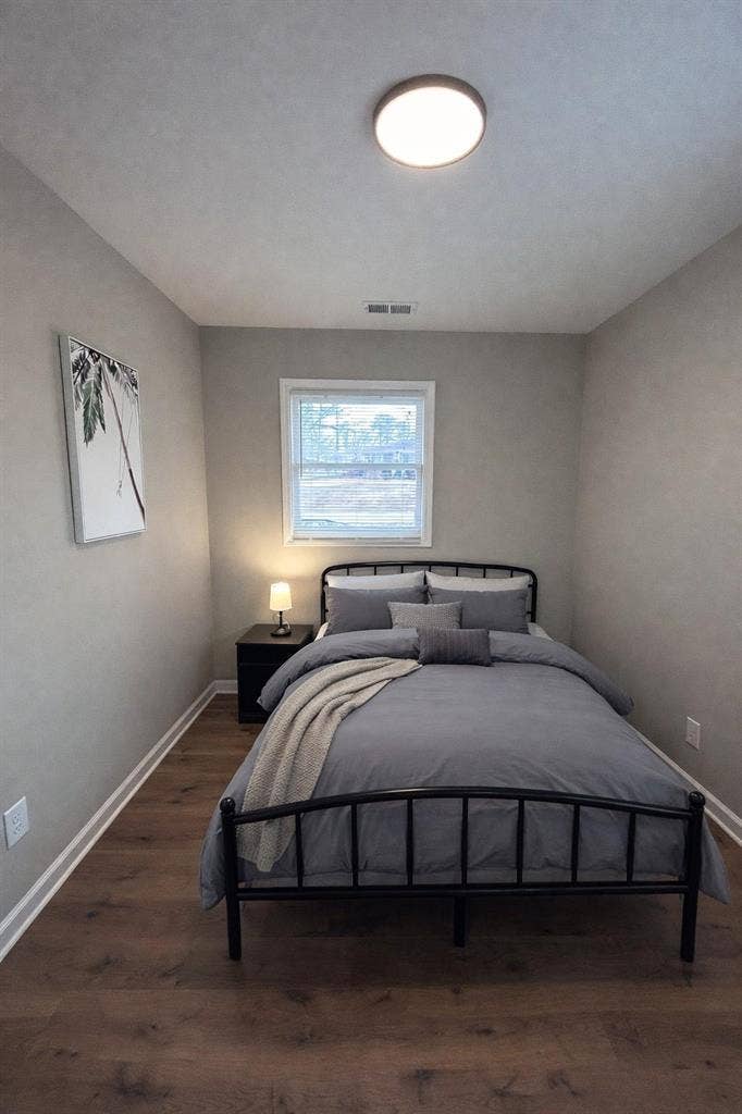 12 BR in Decatur