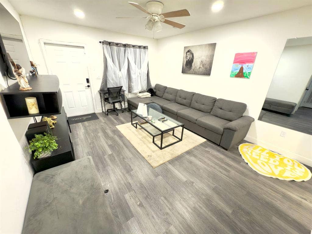 1 BR in Miramar