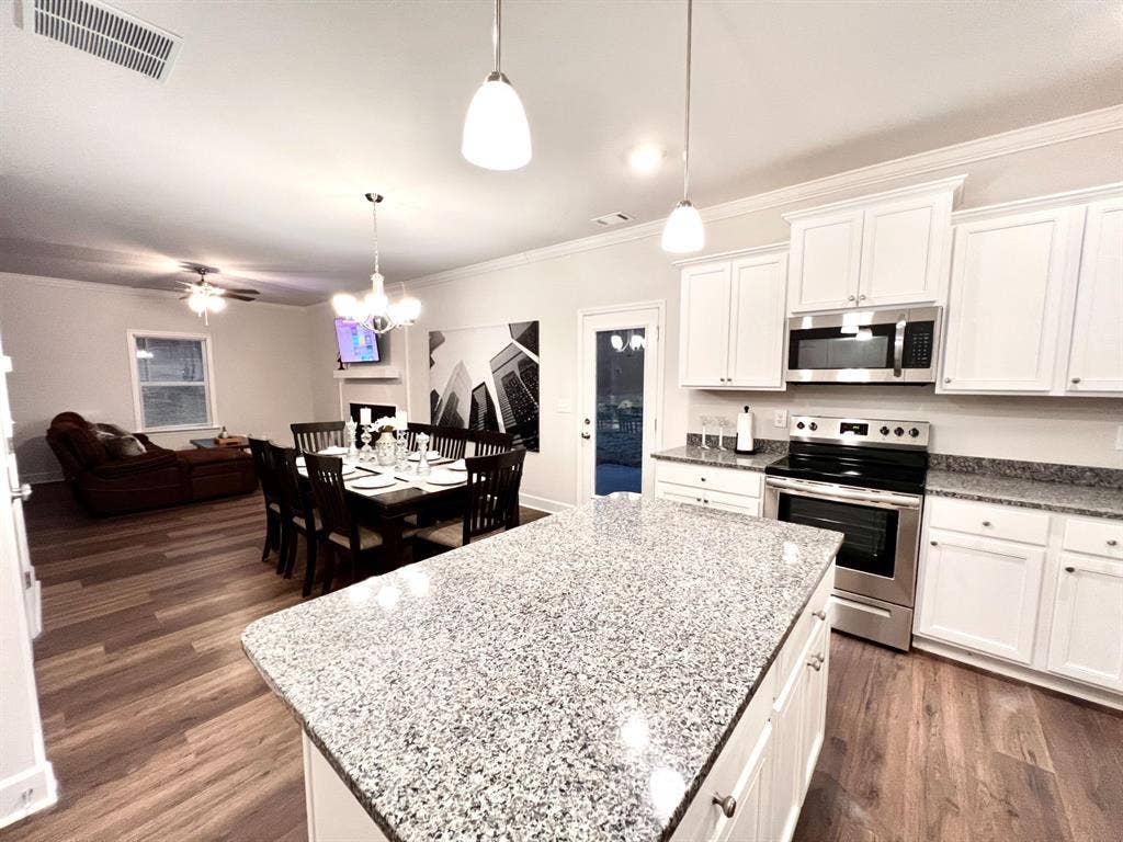 2 BR in Gainesville