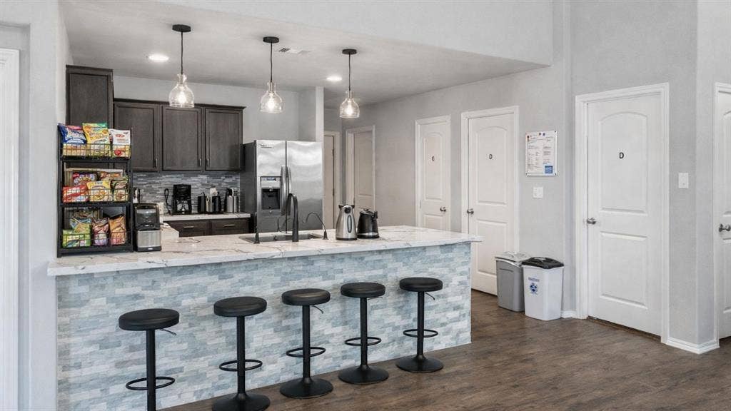 5 BR in Katy