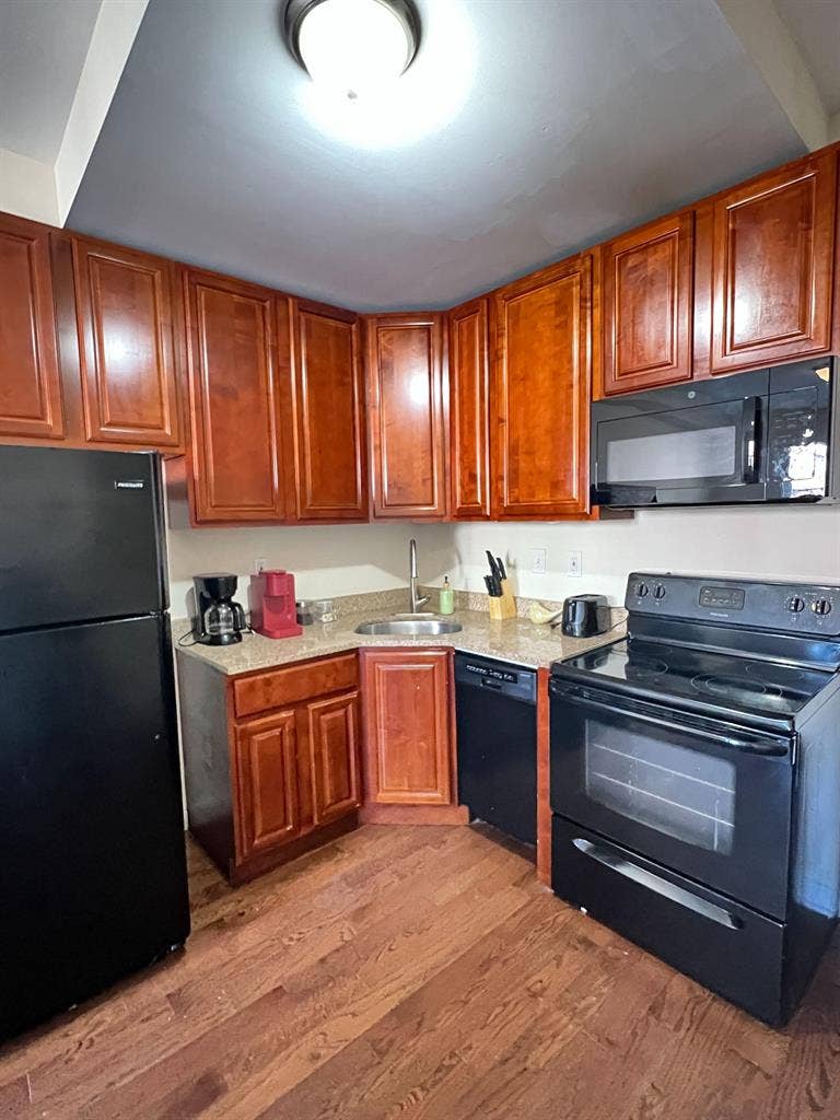 5 BR in Atlanta