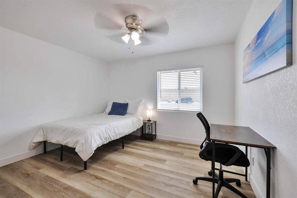 9 BR in Phoenix