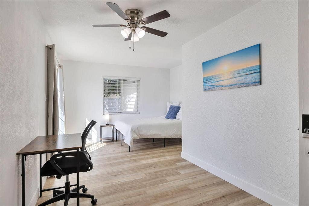 9 BR in Phoenix