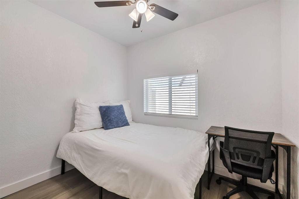 9 BR in Phoenix