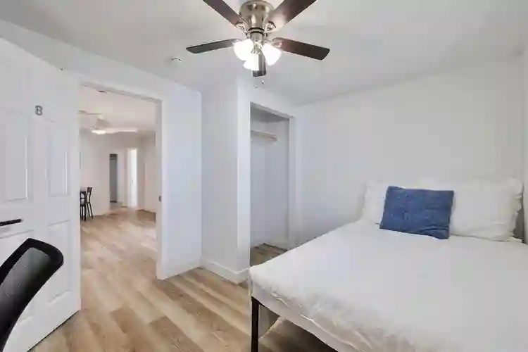 9 BR in Phoenix