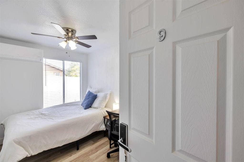 9 BR in Phoenix