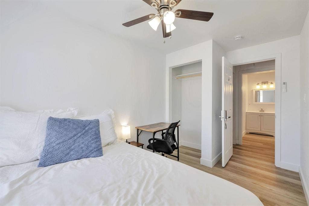 9 BR in Phoenix