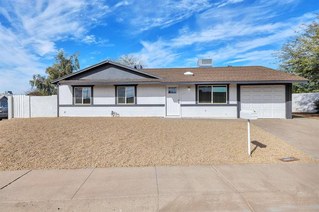 9 BR in Phoenix