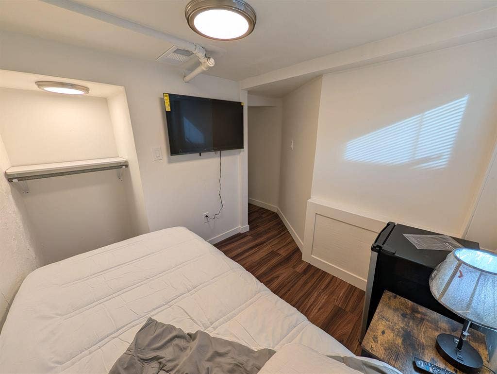 6 BR in Great Falls