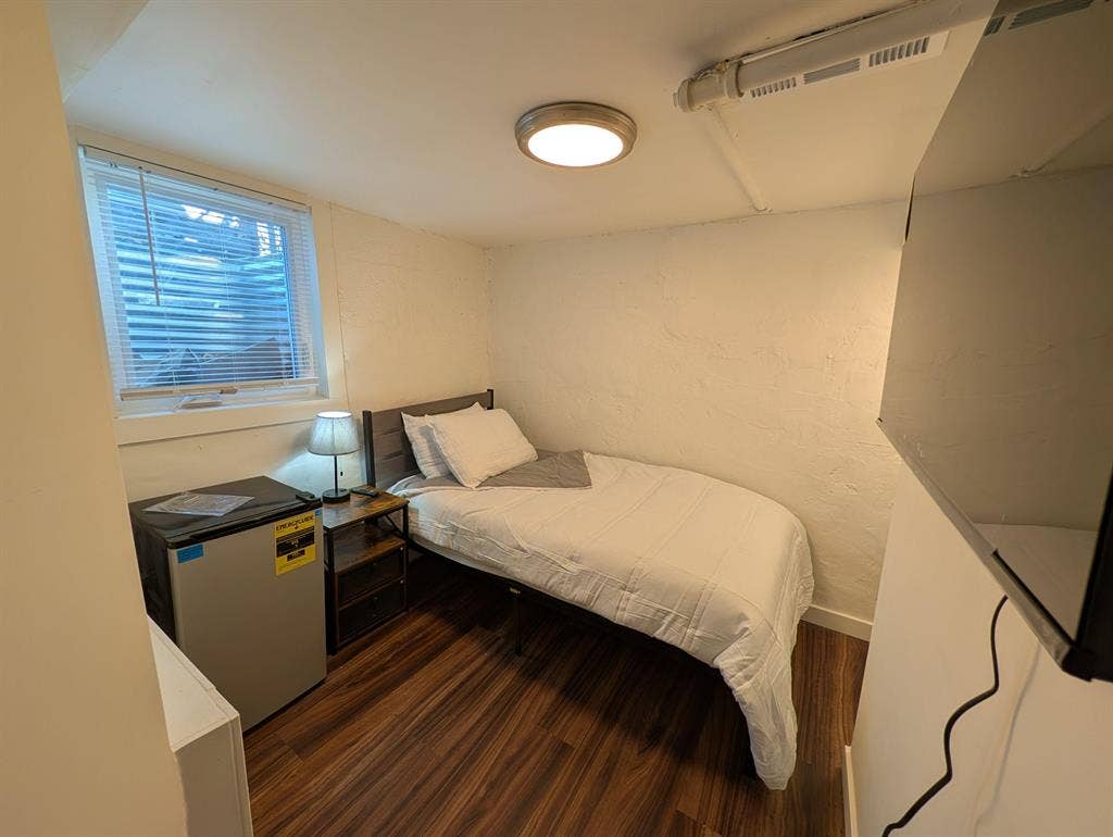 6 BR in Great Falls