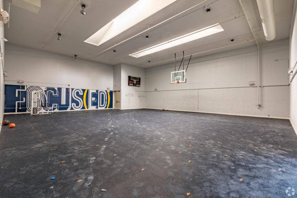 4 BR in Kansas City