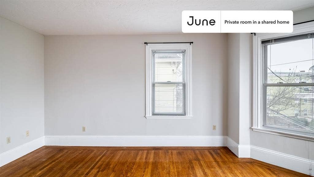 3 BR in Boston