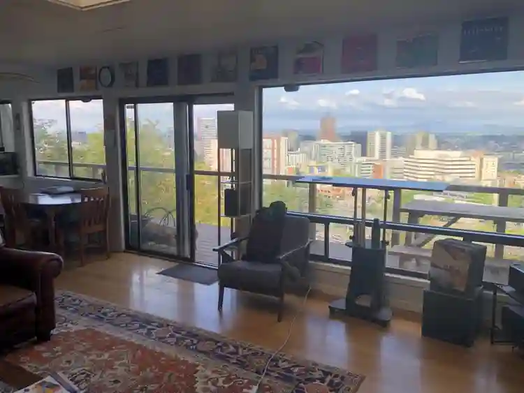 1 bed - SW Hills / PSU - Shared