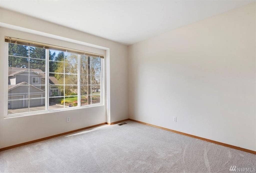 Roommate wanted 