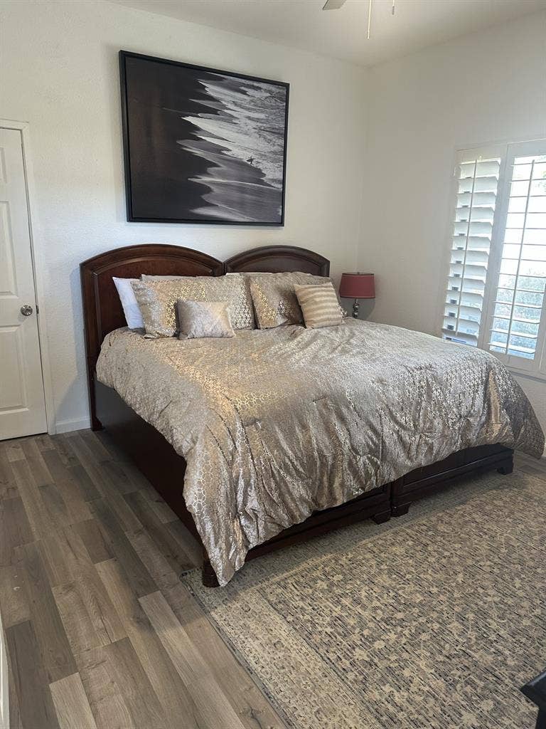 Room in La Quinta Great Locationn