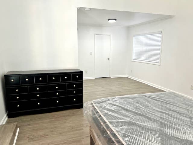 HUGE Room for Rent shared bathroom