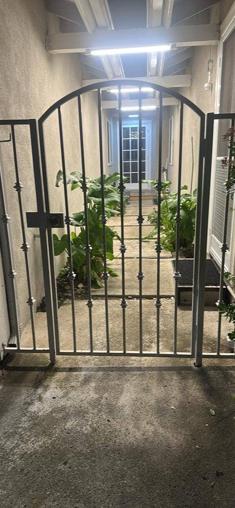 1 bed, 1 bath mother-in-law suite