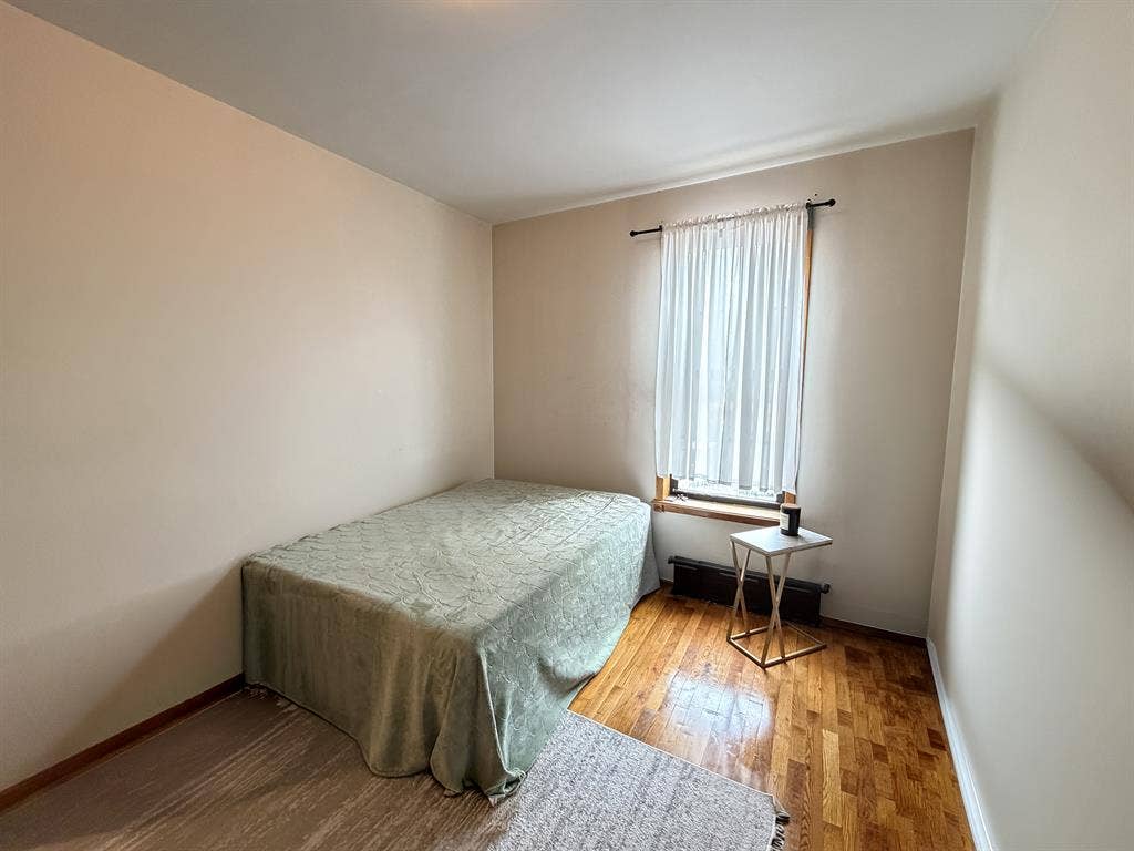 Room for Rent - East Williamsburg