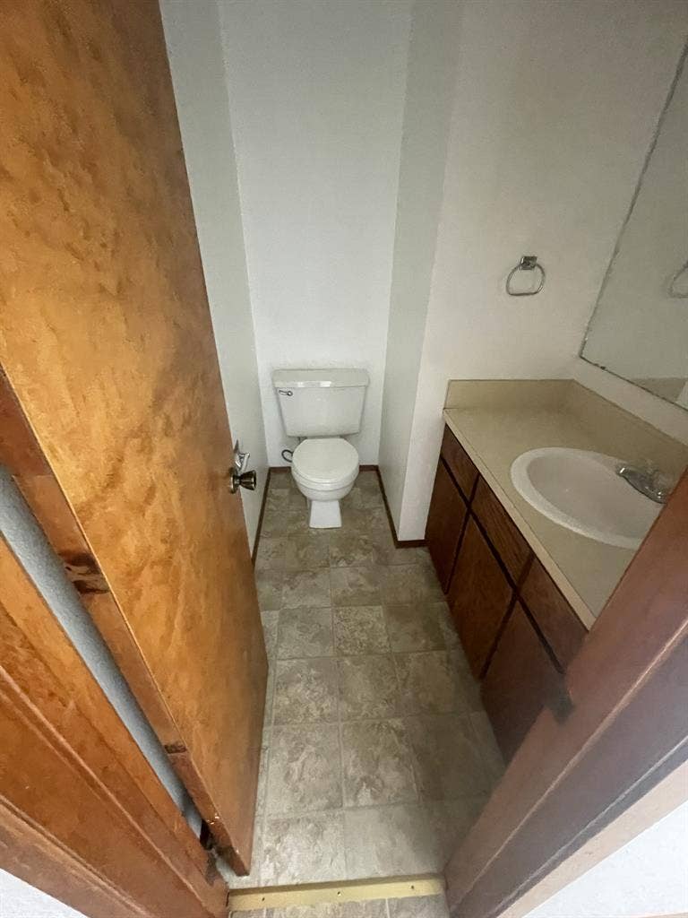 BedRoom in town home latino