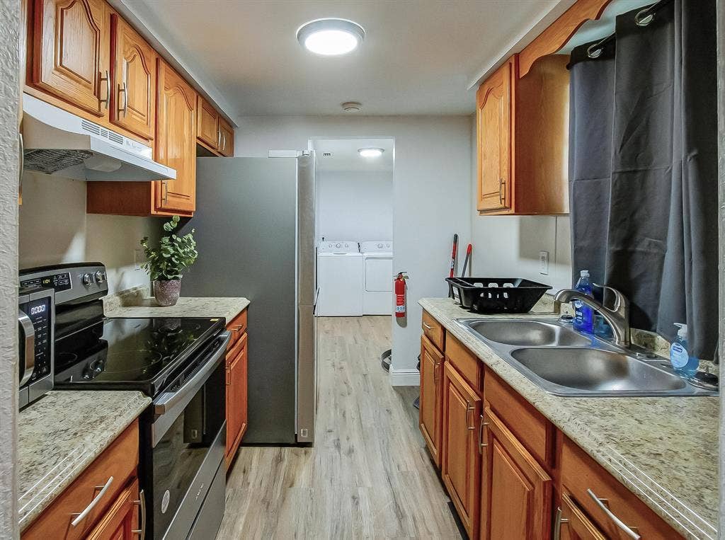 5 BR in Ruskin